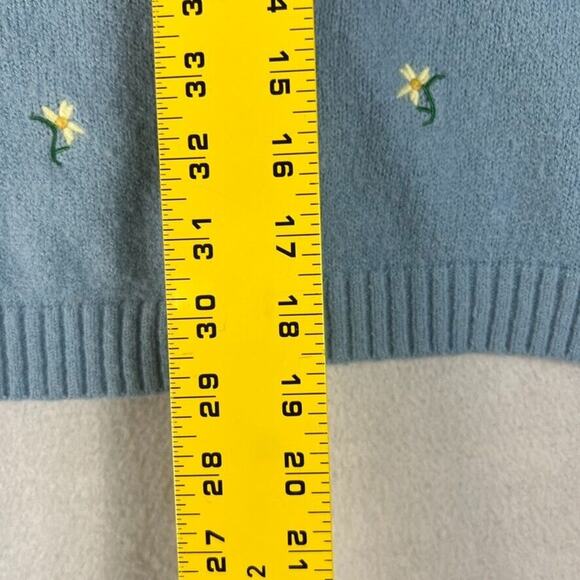 Witty Fox Cardigan Sweater L Blue Ditzy Yellow Flowers Boxy Drop Shoulder - Picture 3 of 9